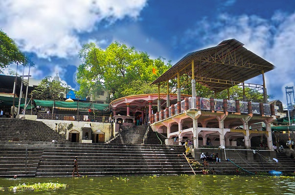 narsobawadi-temple
